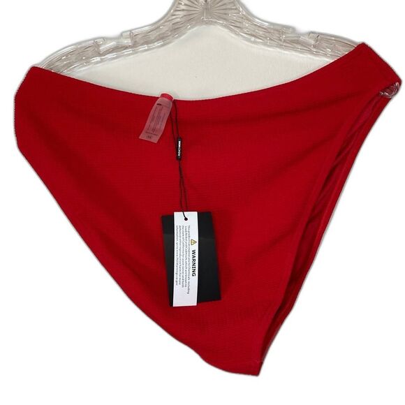 Fashion Nova Swimsuit Bottom size 2X - Picture 2 of 5